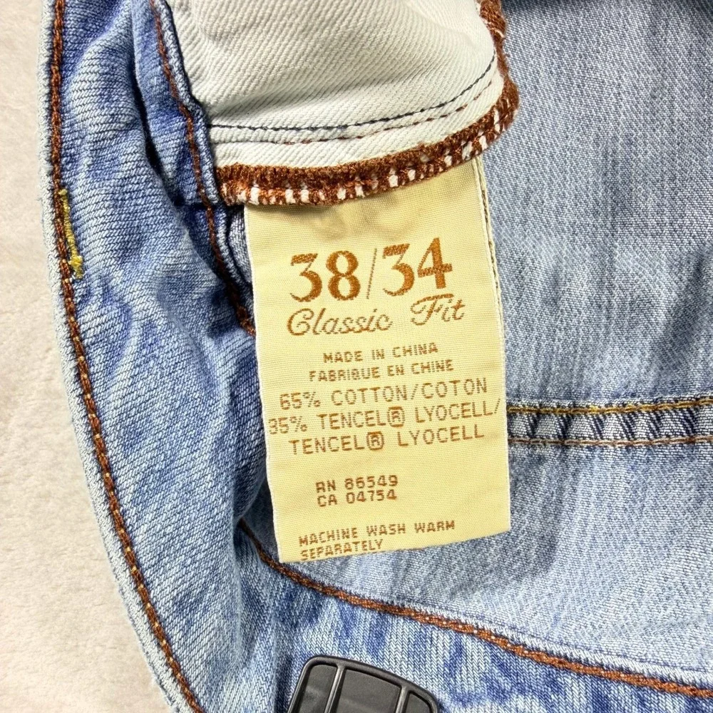 Tommy Bahama Classic Fit Jeans Mens 38x34 Blue Light‎ Wash Cotton Tencel Blend